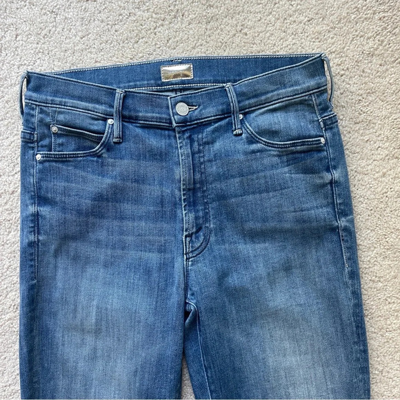 Mother Stunner Zip Ankle Step Fray Jeans Good Girls Do - Picture 3 of 8